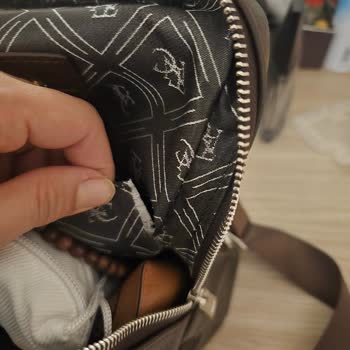 Kısa Sürede Deforme Olan Deri Çanta İçin Desteksiz Müşteri Hizmetleri