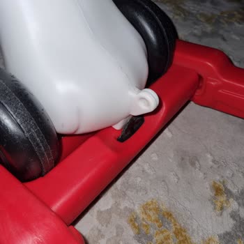 Kırık Pilsan Sallanan At Parçaları İçin Yedek Parça Talebi