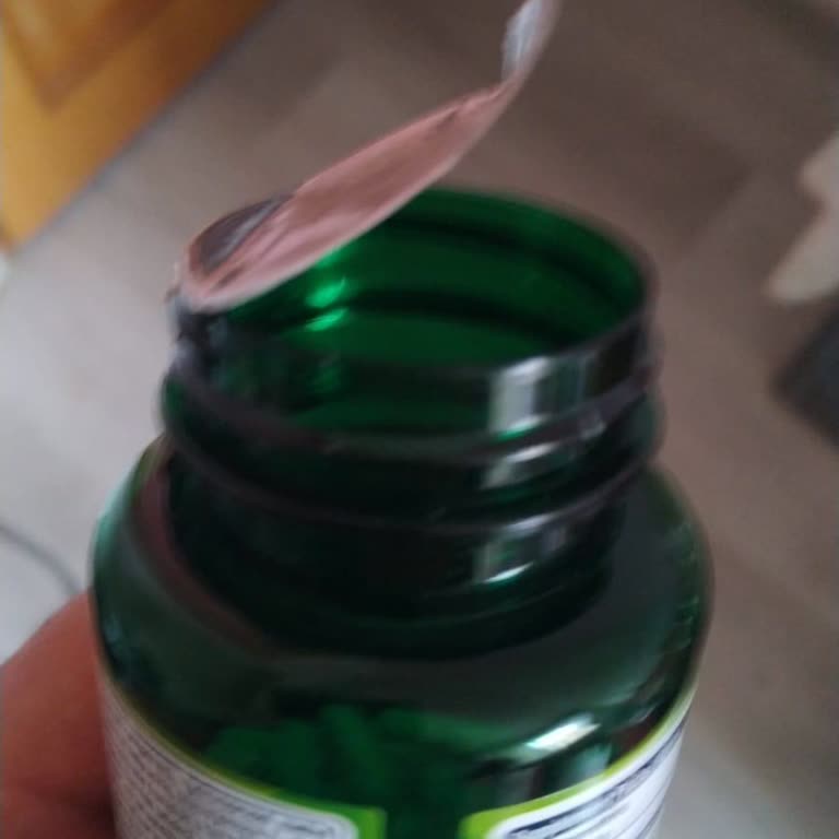 Nature's Supreme Kapak Altında Bulunması Gereken Güvenlik Bandının Yarı Açık Olması