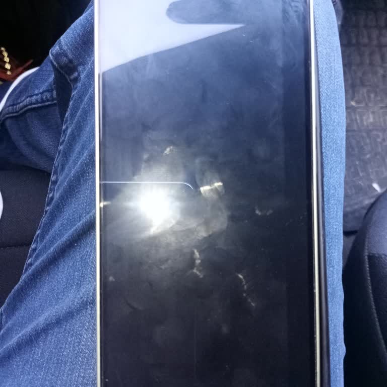 Samsung Galaxy A34'te 2 Yıllık Kullanım Sonrası Aniden Kapanma Ve Ekran Bozukluğu