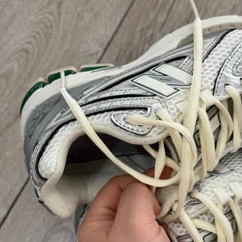 Kremlin Outlet New Balance 1906r Model 37 Numaralı Ayakkabının Sahte Çıkması Ve İade Reddi