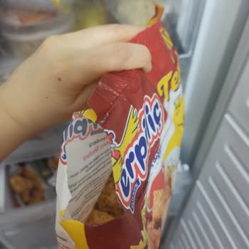 Erpiliç Çıtır Tavuk Ürünün İçeriği Tavuksuz Ve Aldatıcı