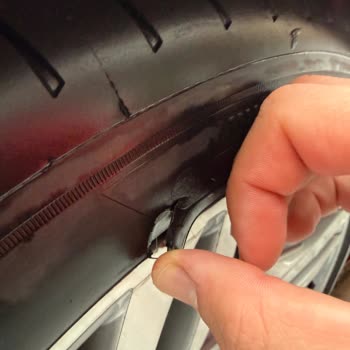 Goodyear F1 Asimetrik 6 Lastiğinde Kauçuk Soyulması Ve Ücretsiz Değişim İsteği
