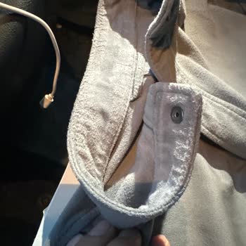 Cacharel Deri Cekette Hızlı Tüylenme Ve Garanti Reddi