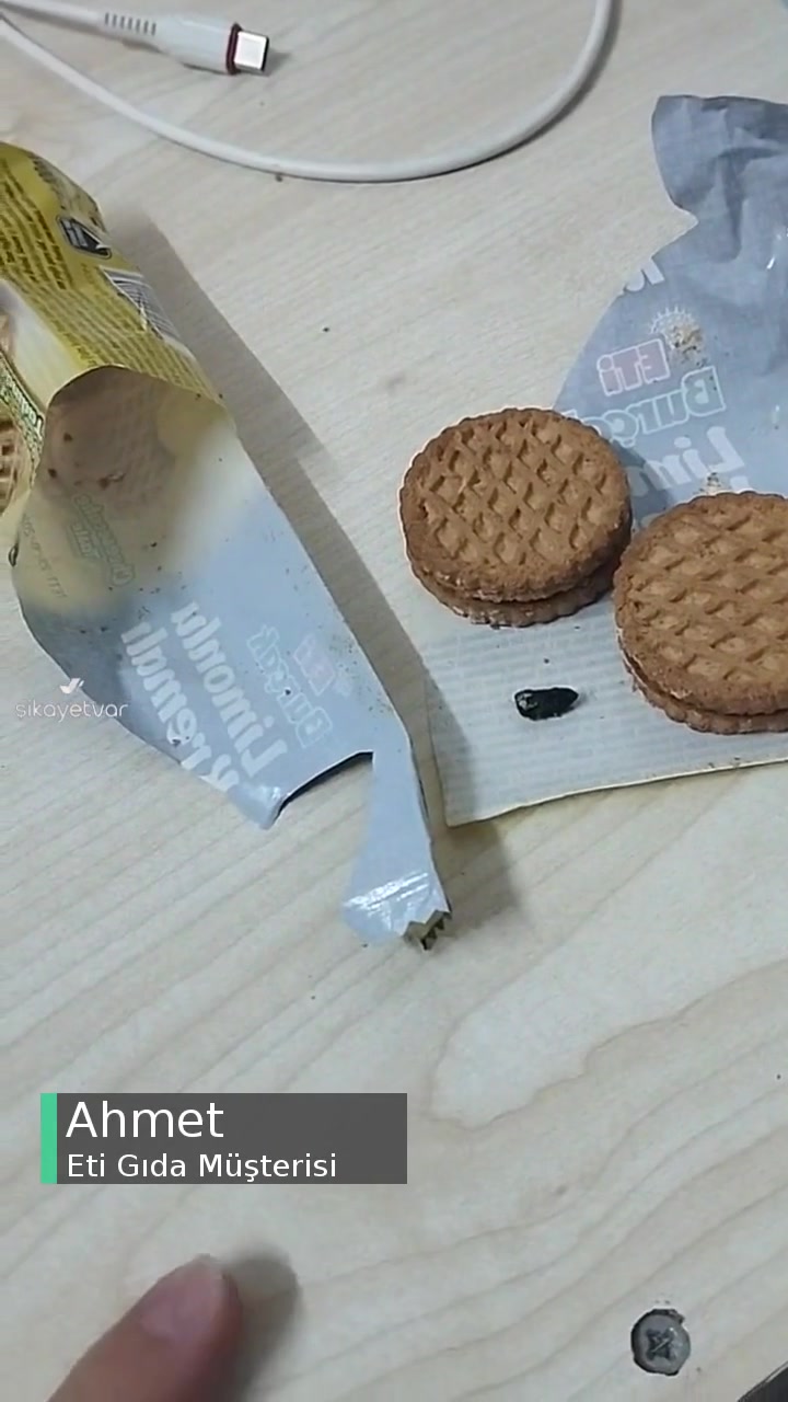 Eti Limonlu Kremalı Bisküviden Taş Çıktı videonun kapak resmi