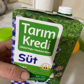 Tarım Kredi Birlik Market’te Satın Alınan Sütte Bozulma Ve Sağlık Riski