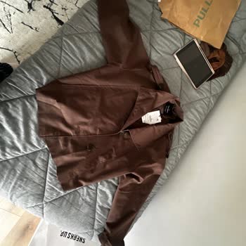 Pull And Bear'dan Eksik Kemerli Trençkot Ve Kapıdan İade Sorunu