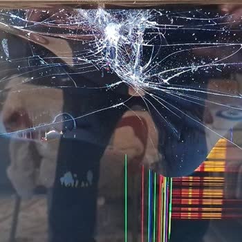 Vatan Bilgisayar’da Kırık Televizyon Teslimatı: Sorumluluk Reddi Ve Değişim Talebi