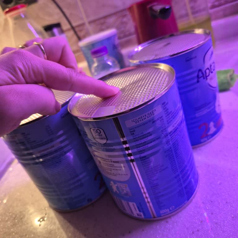 Aptamil Prosyneo 2 Ve 3 Mamalarında Şişme Ve Kötü Koku Şikayeti