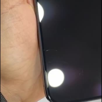 Yetkili Serviste IPhone 15 Pro Max Cihazımın Orta Kasa Değişimi Ve Çizik Sorunu Çözülmedi