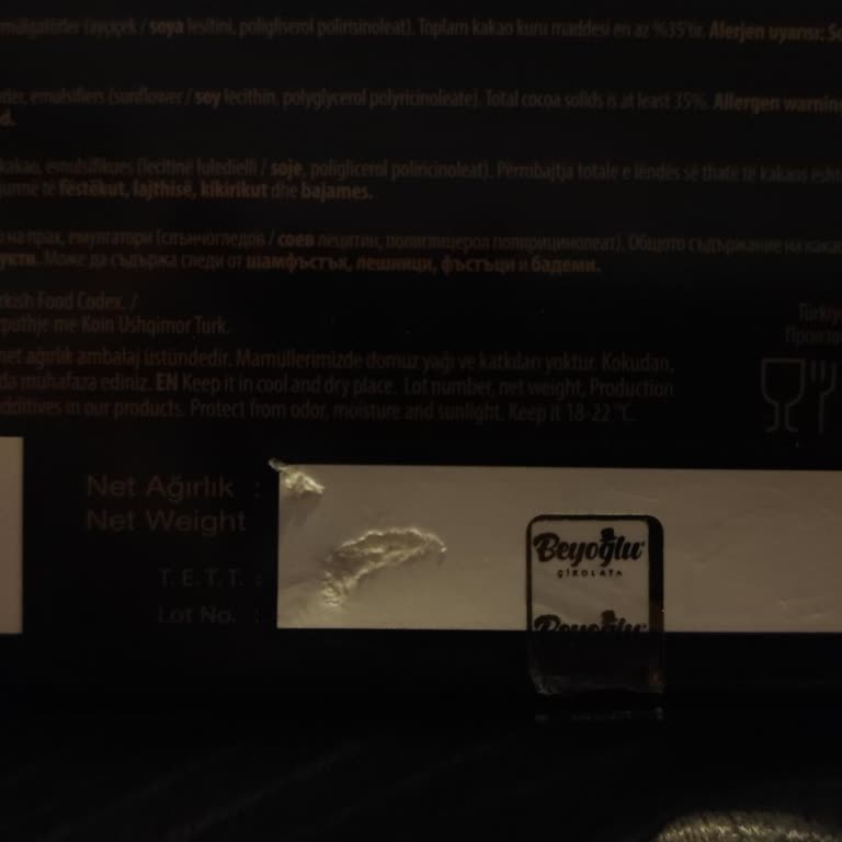 Beyoğlu Çikolata Ambalajında Son Tüketim Tarihi Ve Ağırlık Bilgisi Eksik
