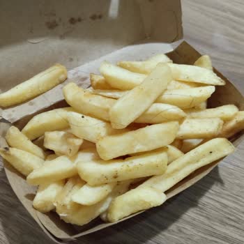 Köfteci Yusuf Şubesinde Saç Teli İçeren Patates Kızartması: İade Reddi