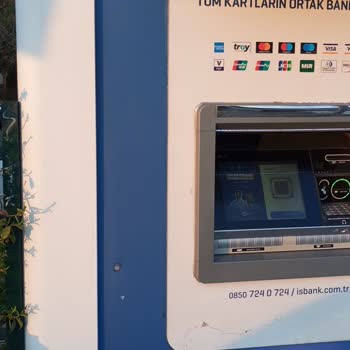 ATM'de 880 TL Kayıp Ve Geri Ödeme Talebi