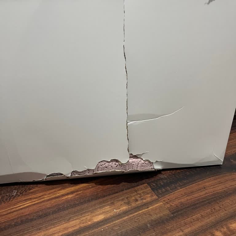 Kırılan Çeyiz Seti, Kargo Bilgi Eksikliği