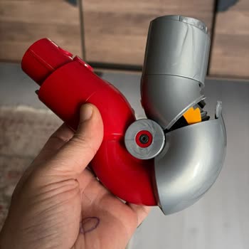 Dyson V12 Adaptörünün Garanti Dışı Olduğu Söylenmesi Haksız