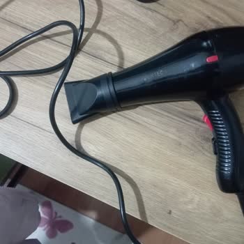 Powertec Fön Makinesinin Patlaması Ve Kızımın Yaralanması