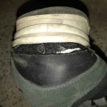 43 Gün İçinde Tabanı Ayrılan Botta Mağaza Sorumluluk Reddi