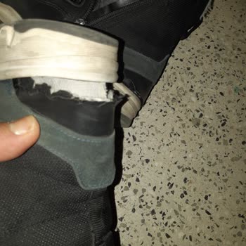 43 Gün İçinde Tabanı Ayrılan Botta Mağaza Sorumluluk Reddi