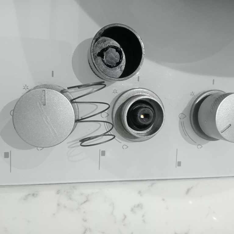 Simfer Ankastre Ocakta Kalitesiz Gaz Düğmesi Ve Yedek Parça Sorunu