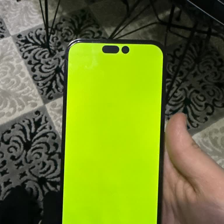 Ekranı Yeşile Dönen IPhone 14 Pro Max’ta Garanti Kapsamında Ücretsiz Onarım Talebi Ve Değişen Yüksek Ücret Şikayeti