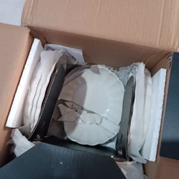 Kırık Yemek Takımı İadesi İptal Edildi, 9 Tabak 15 Gün Bekliyor