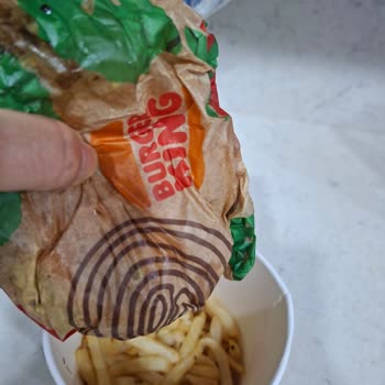 Eksik Gelen Ve Hijyenik Olmayan Burger King Menüsü İçin İade Talebi