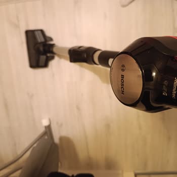 Bosch Unlimited 7 Dikey Süpürge Başlık Ve Boru Arızaları İçin Ücretsiz Değişim Talebi