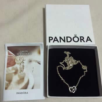 Pandora Mağazasında 1 Ayda Sararan Gümüş Kolye İçin Ücretsiz Çözüm Talebi