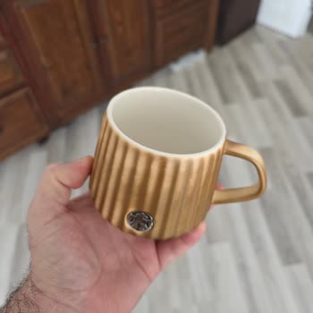 Starbucks Kupa Renk Solması, Kullanım Hatası İddiası Reddi