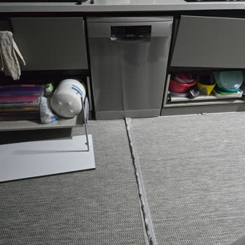 Gökdemir Grup Mutfak Dolaplarının Kapakları Sürekli Elimizde Kalıyor