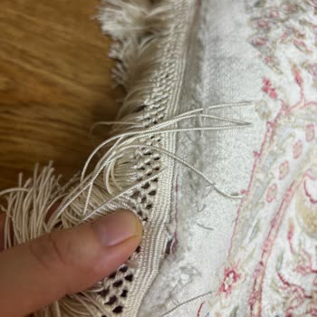 Ümraniye Halıname Mağazasında Defolu Halıların İadesi Ve Ödeme İadesi Talebi