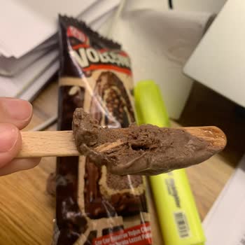 Macro Center’da Algida Dondurmada Tahta Parçası Bulundu