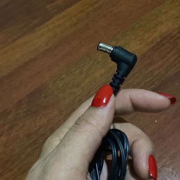 Kırık Adaptörlü Philips Xc6452 Süpürge İçin Hemen Değişim Talebi