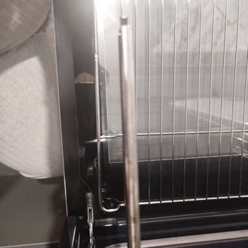 Siemens HB557JY Fırınının Yüksek Fiyatına Rağmen Kendini Temizleme Özelliği Çalışmıyor