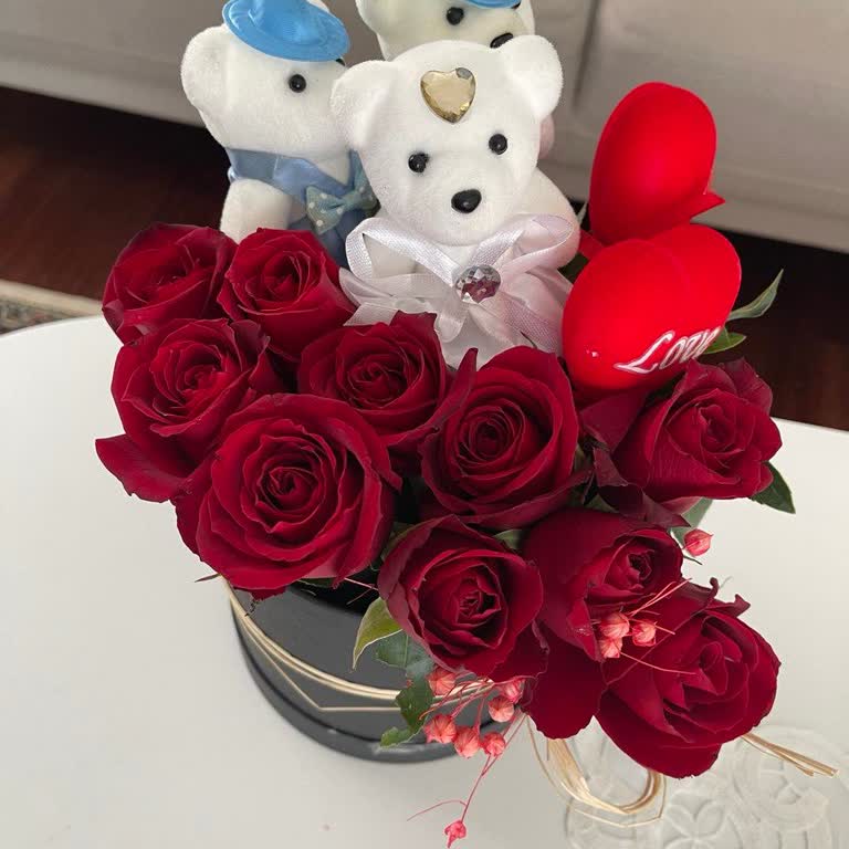 Şişli Sabuncakis Çiçek Görselle Alakasız Gelen Çiçek