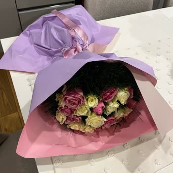 Teslimat Saati Yanıltması Ve Eksik Kartlarla Kalitesiz Çiçek Gönderimi