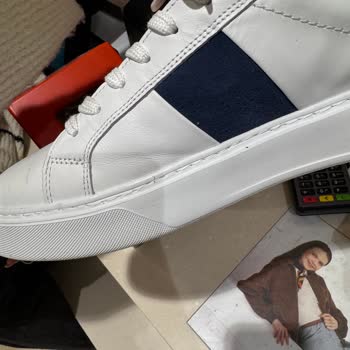 Deichmann Ayakkabısında Üretim Hatası: 1 Haftada Soyulma Ve Mağaza Sorumluluk Reddi