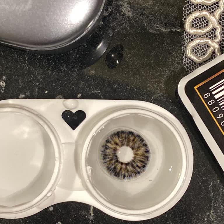 Instagram Görselleri Yanıltıcı: Aldığım Lens Rengi Beklentileri Karşılamıyor