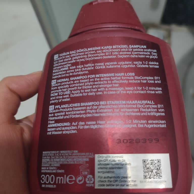 Bioxcin Forte Şampuanı Kullanım Sonrası Şiddetli Kaşıntı, Saç Dökülmesi, Kepek Ve Sivilce Şikayeti
