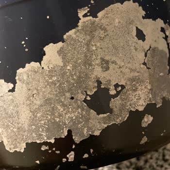 Titanyum Kaplamalı Tencere Setinde Hızlı Kaplama Soyulması Ve Aşırı Kulp Isınması Güvenlik Riski