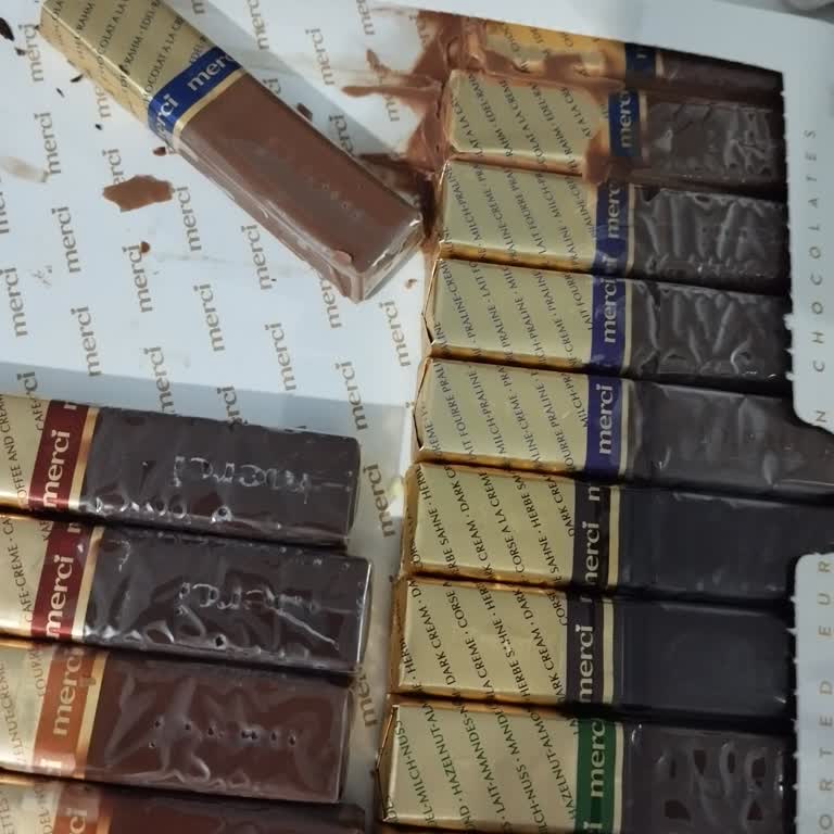 Erimiş Ve Paket Dışına Taşan Merci Çikolatalarından Hayal Kırıklığı