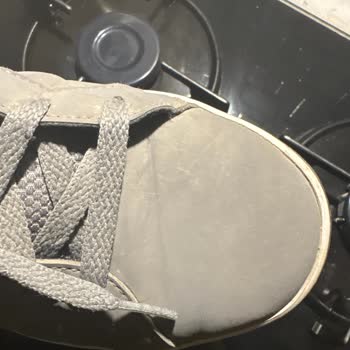 FLO’dan Alınan Ayakkabının Kısa Sürede Büzülmesi Ve Kullanılamaz Hale Gelmesi