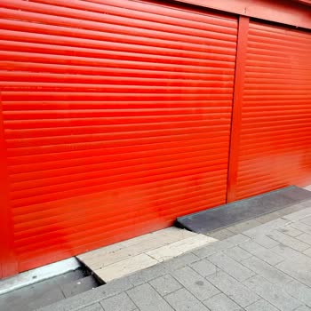 Ümraniye Santral Şok Market Açılış Saatlerine Uymuyor Ve Personel Kaba Davranıyor