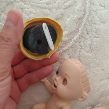 Emzikli Oyuncakta Göz Çıkması Çocuk Güvenliğini Tehlikeye Attı