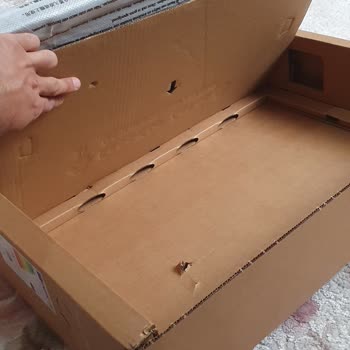 Kırık Monitör Ve Uzayan İade Süreci İtopya Ve UPS Türkiye’ye Yönelik Şikayet