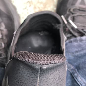 Skechers Ayakkabısında Kısa Sürede Oluşan İç Delik Ayıplı Ürün Şikayeti