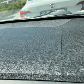 Sağ Airbag Göğüs Bölümündeki Çatlak İçin Ücretsiz Değişim Talebi