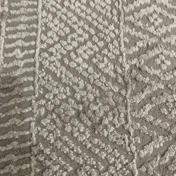 Merinos Halısında Belirgin Basılma Ve Yapışma Sorunu