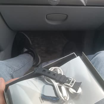 Teslimat Hatası: Apple Watch Yerine Samsung Watch 7 Gönderilmedi