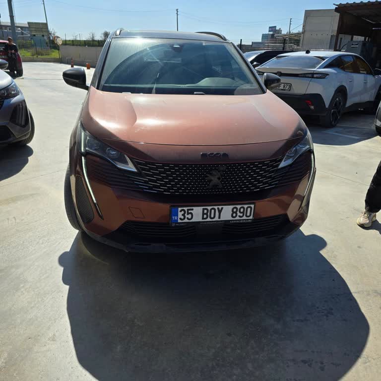 Peugeot 5008 Ekran Arızası Ve İkame Araç Talebinin Reddedilmesi